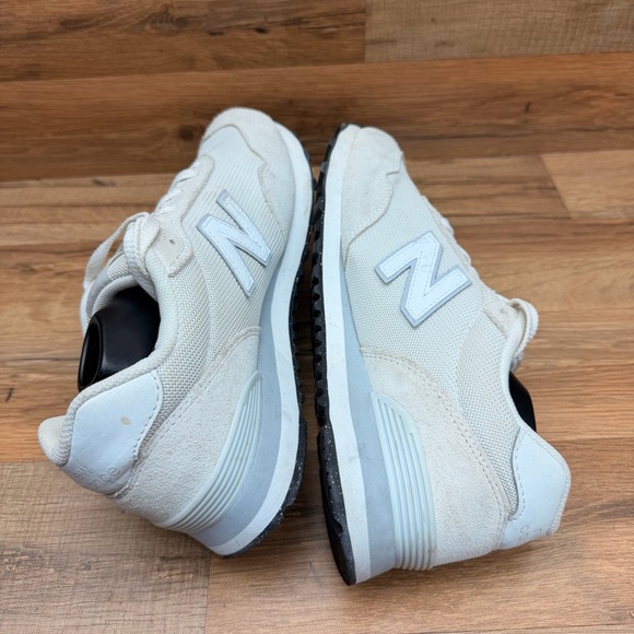 NEW BALANCE 515 V3 women size 10  white Running Athletic Sneakers - Picture 5 of 9